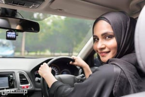 كيف وأين يمكنك الحصول على اختبار العين لتجديد رخصة القيادة بالرياض