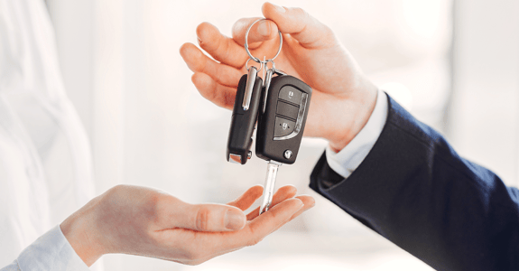 5 things you should do after renting a car in UAE